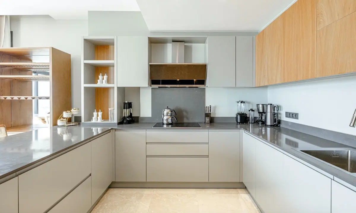 Modern kitchen